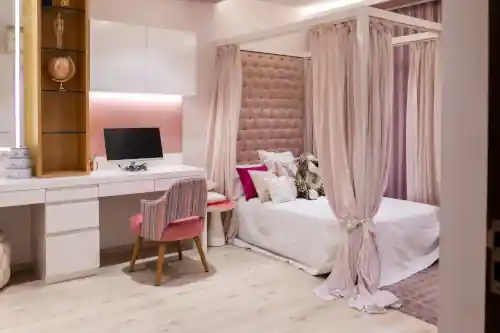 4 BHK Apartment at Experion Windchants